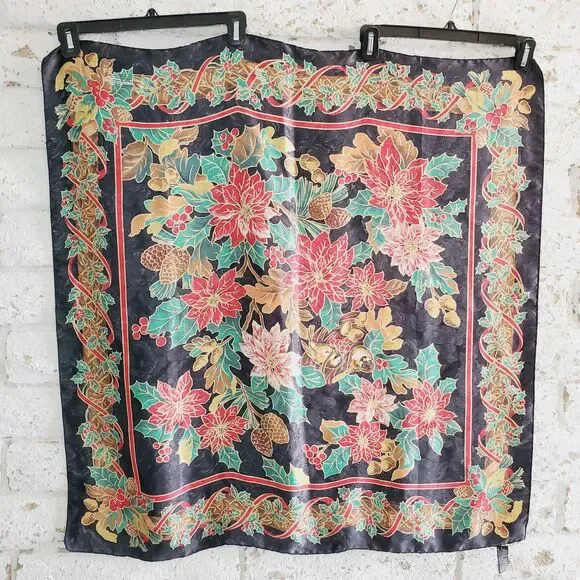 VTG Womens Christmas Scarf Poinsettia Acorn Red Green Holiday Scarves - Picture 6 of 7